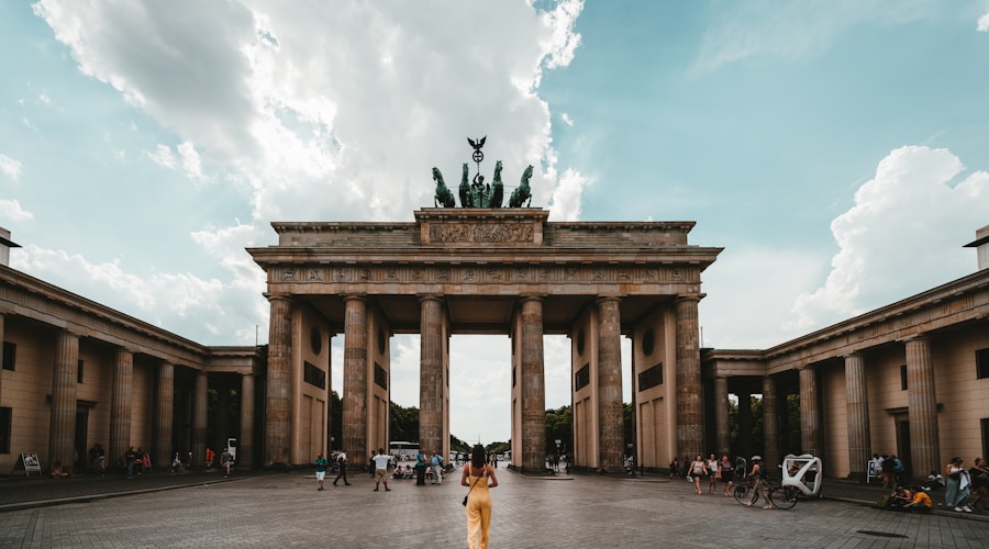 Berlin construction site workers jobs germany construction work permit salary 2026